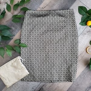 NWOT Ann Taylor Pencil Skirt 2P